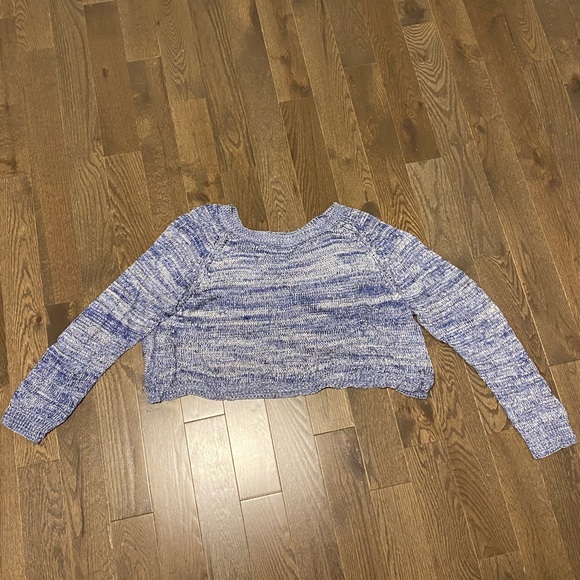 Guess Knit Crop Top - Picture 1 of 4